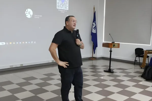 Felipe Peña y Lillo, conferencista para eventos corporativos sobre Liderazgo Ejecutivo