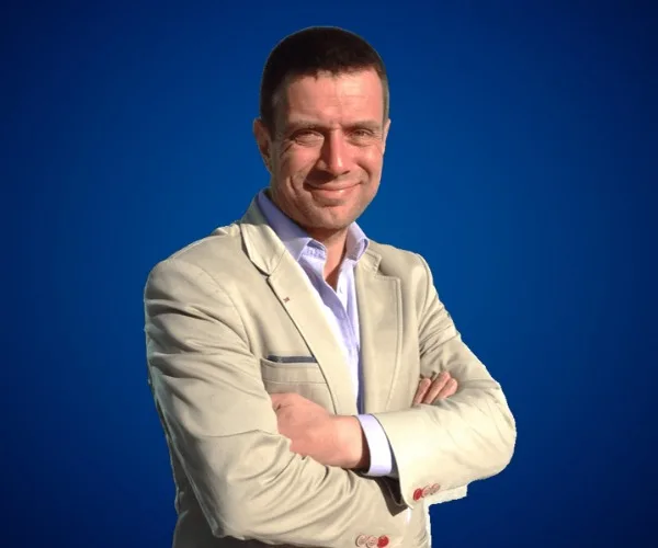 Mauricio Espina — Conferencista de Motivación