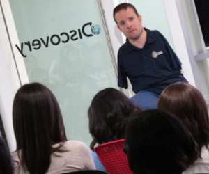 Javier Hernández, conferencista para eventos corporativos sobre Autoliderazgo